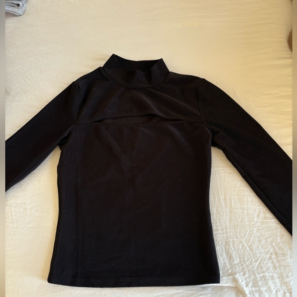 Fashion nova black shirt